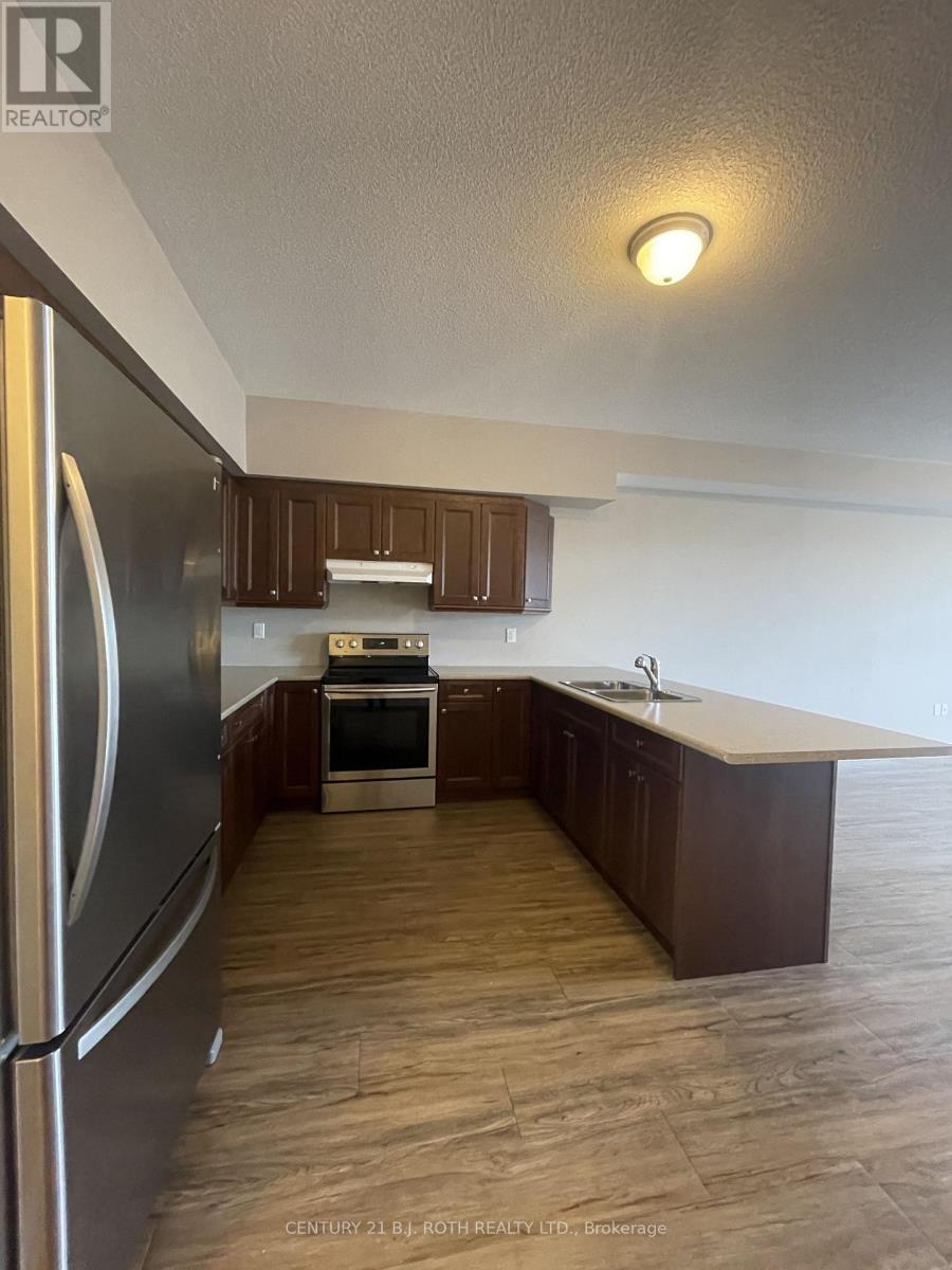 A - 175 Centre Street Property Photo 11