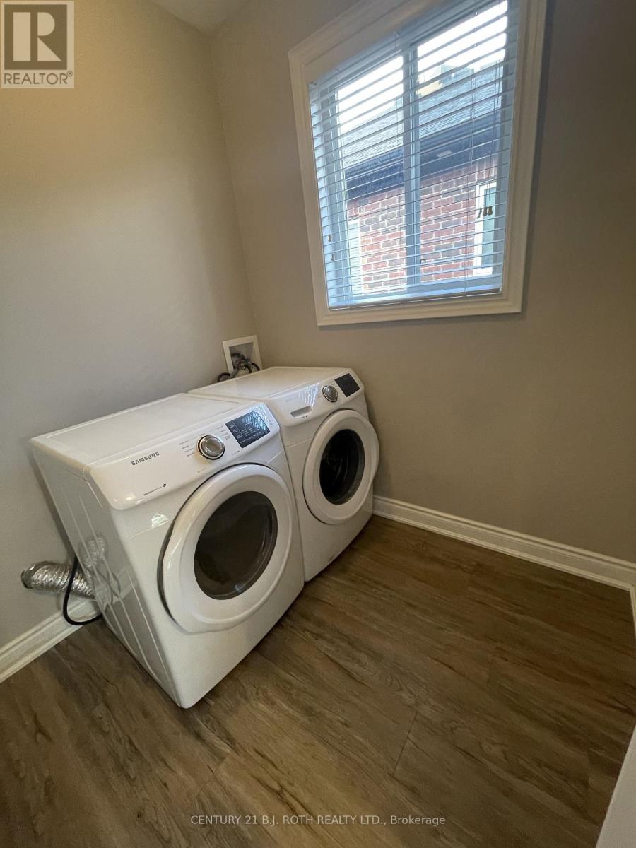 A - 175 Centre Street Property Photo 26