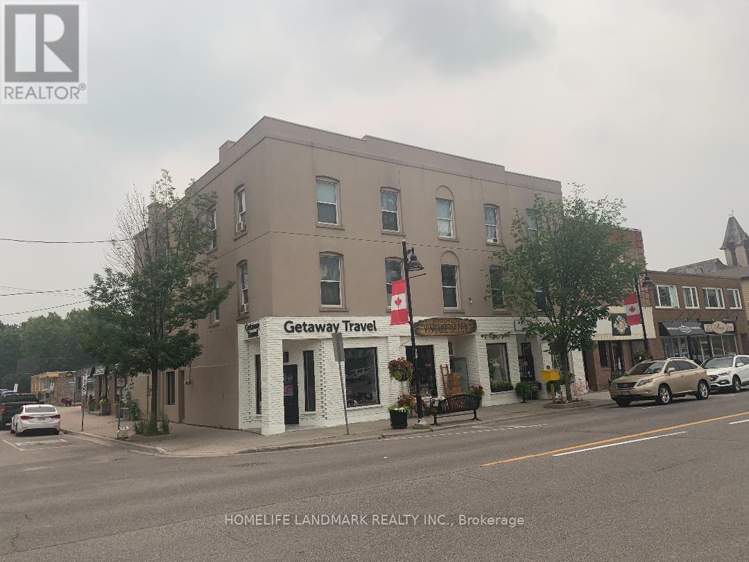 24 BROCK STREET W Property Photo 1