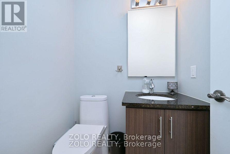 69 Walker Boulevard Property Photo 11