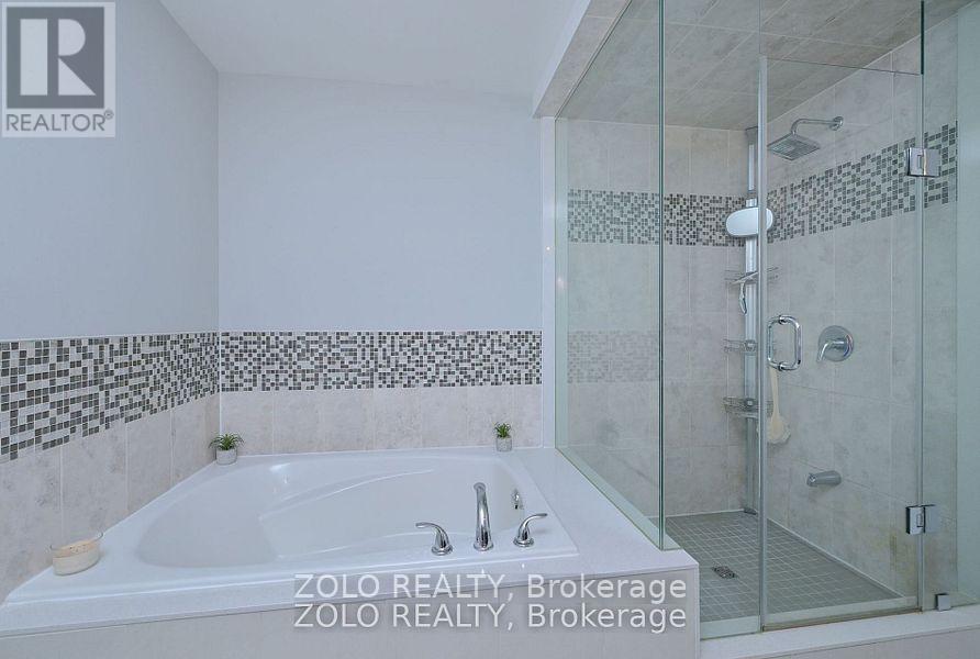 69 Walker Boulevard Property Photo 22