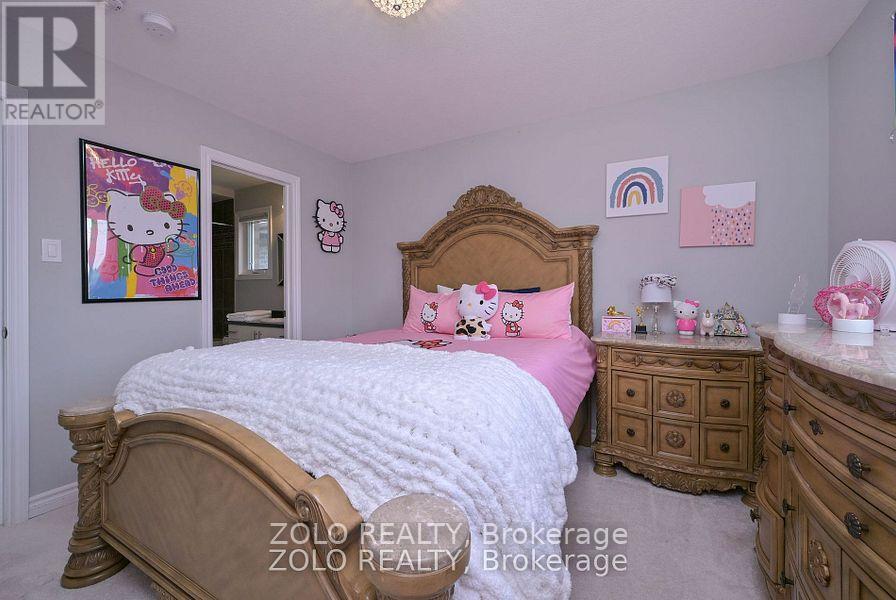 69 Walker Boulevard Property Photo 26