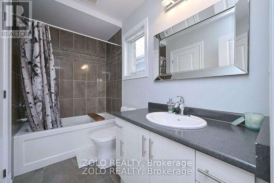 69 Walker Boulevard Property Photo 29