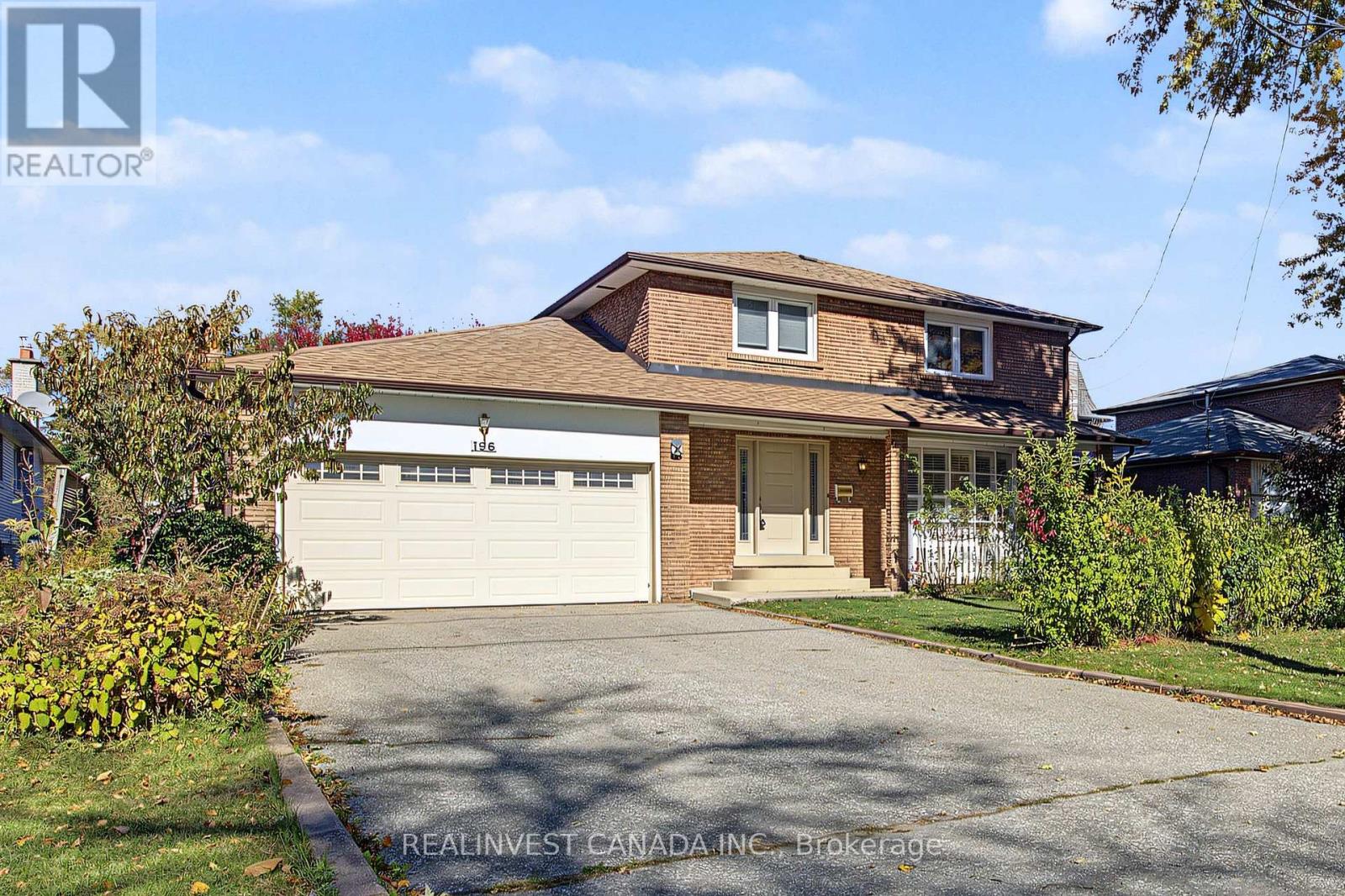 196 Weldrick Road W Property Photo 1