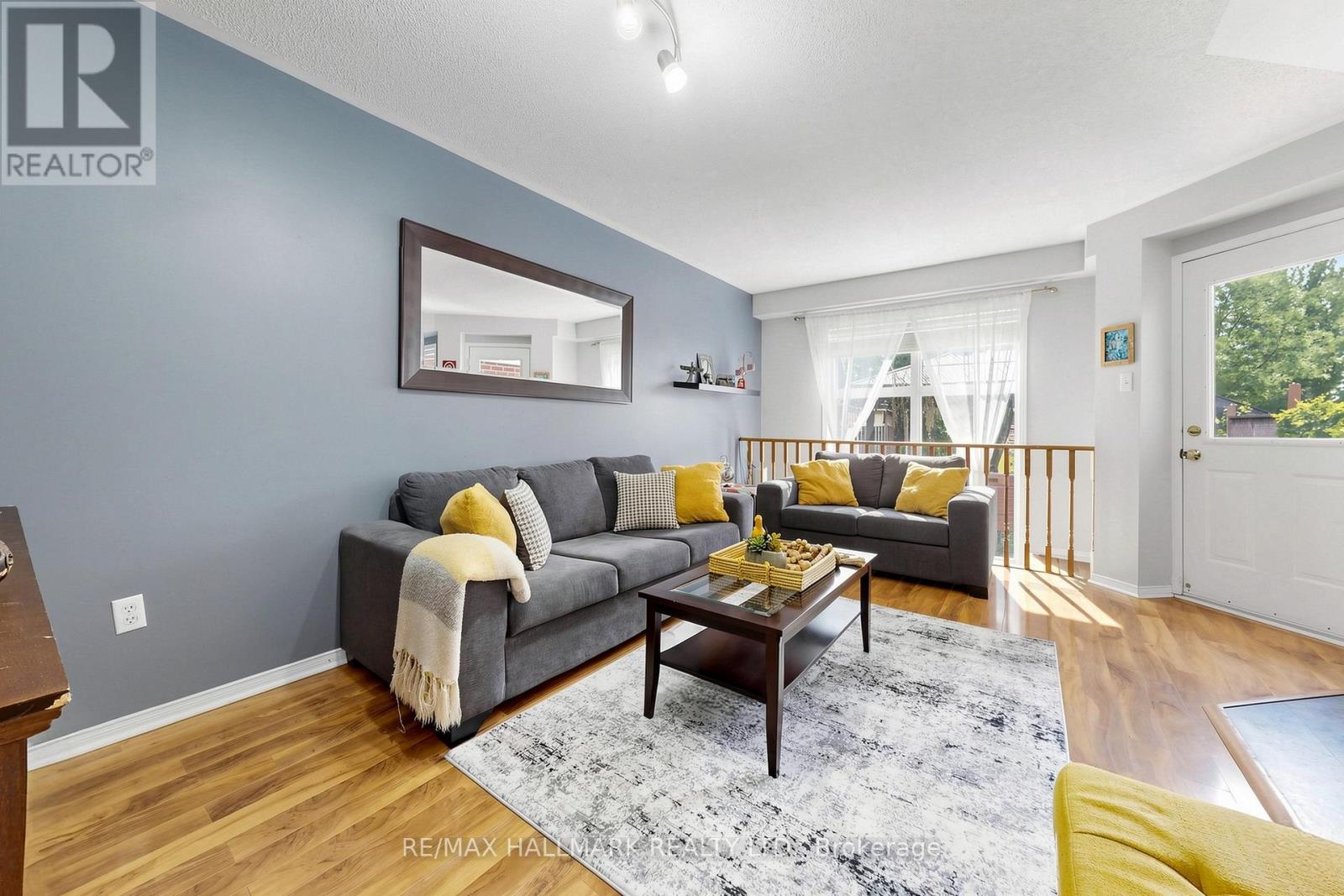 5 Evelyn Buck Lane Property Photo 15