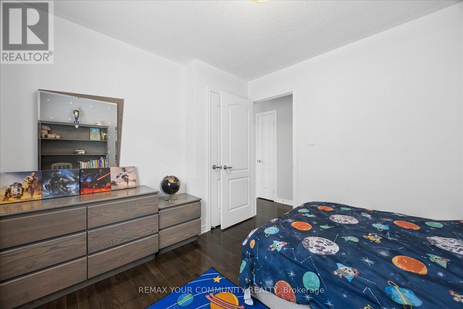 41 Lauderdale Drive Property Photo 25
