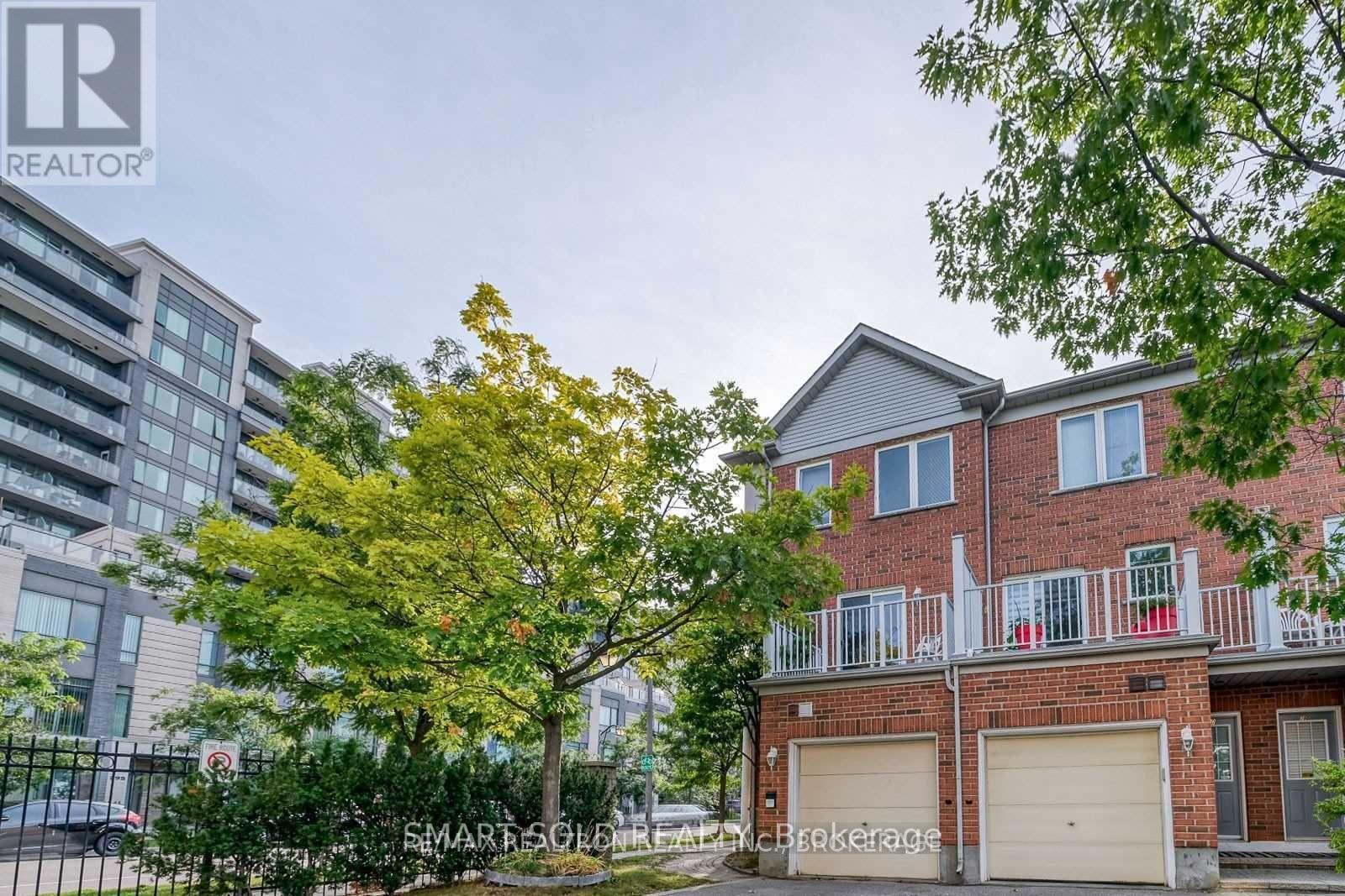 76E LEITCHCROFT CRESCENT Property Photo 1