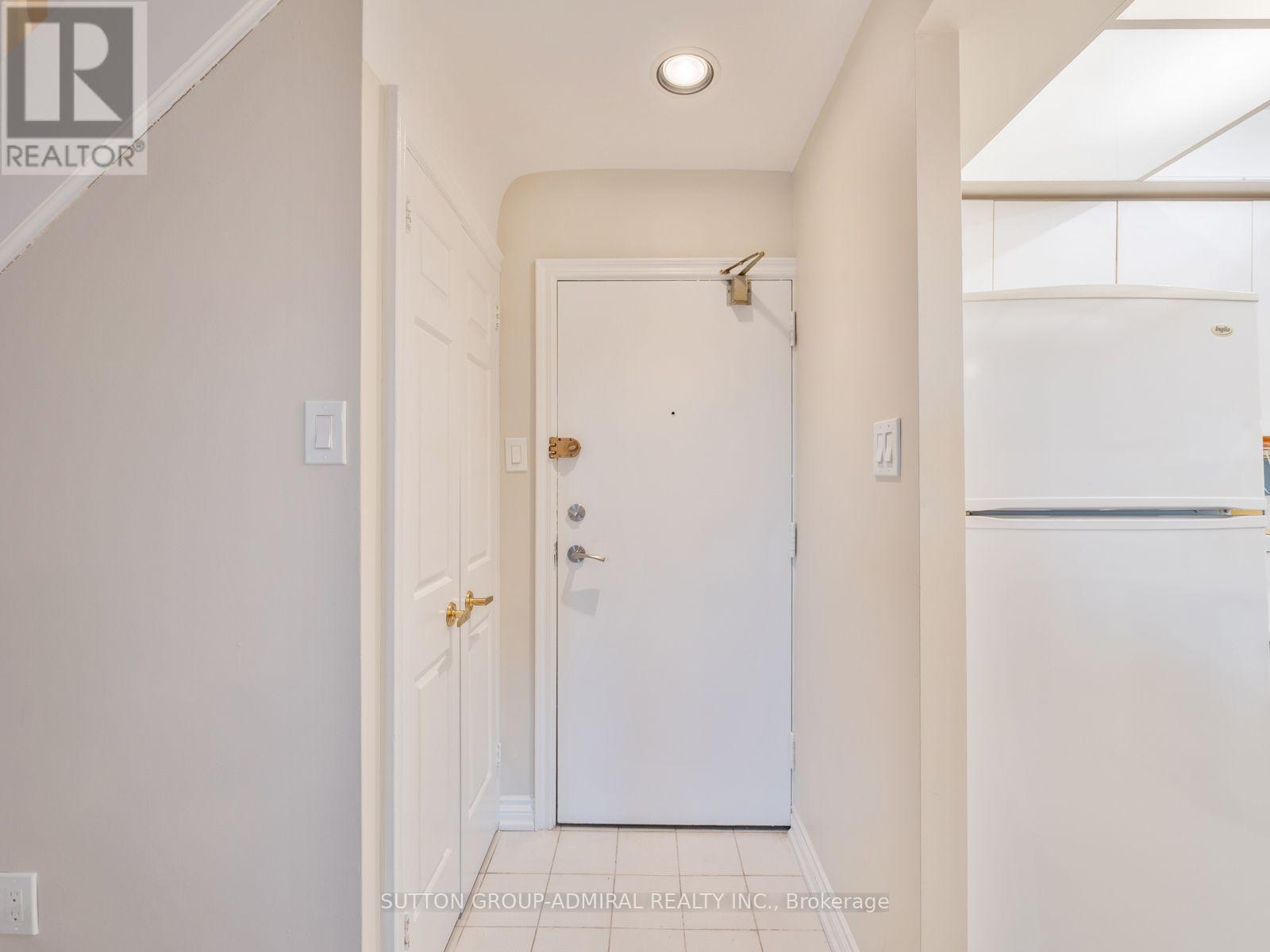 316 - 16 Elgin Street Property Photo 2