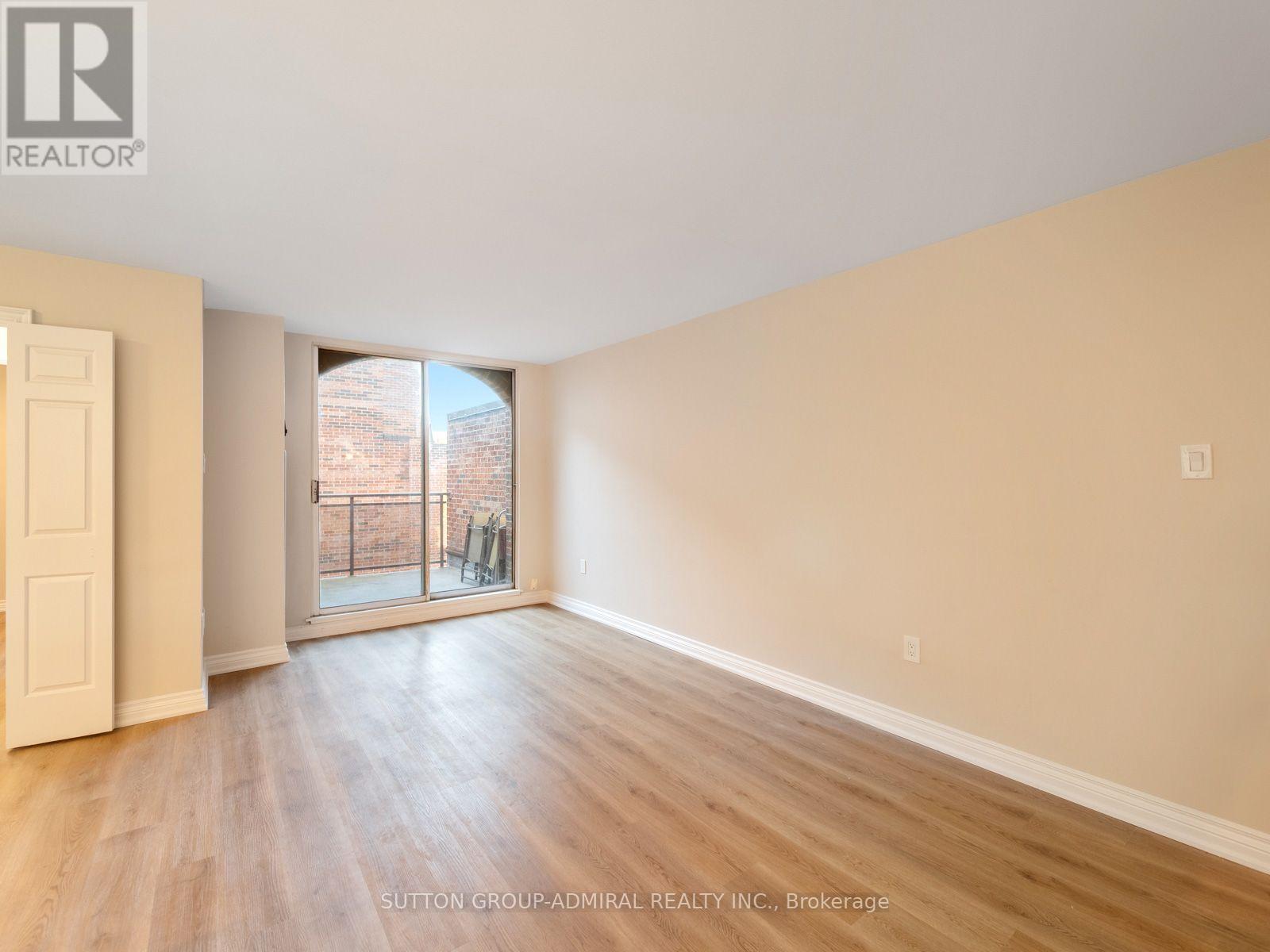 316 - 16 Elgin Street Property Photo 4