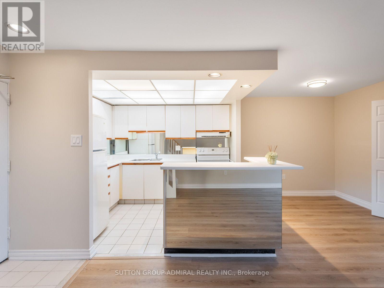 316 - 16 Elgin Street Property Photo 9