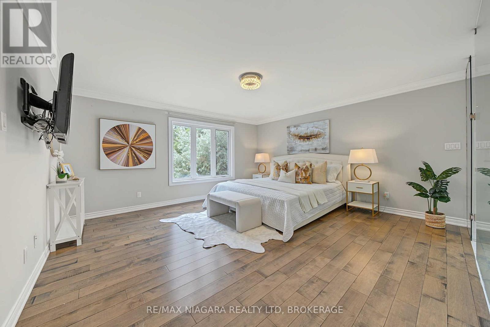 2 Aitken Circle Property Photo 22