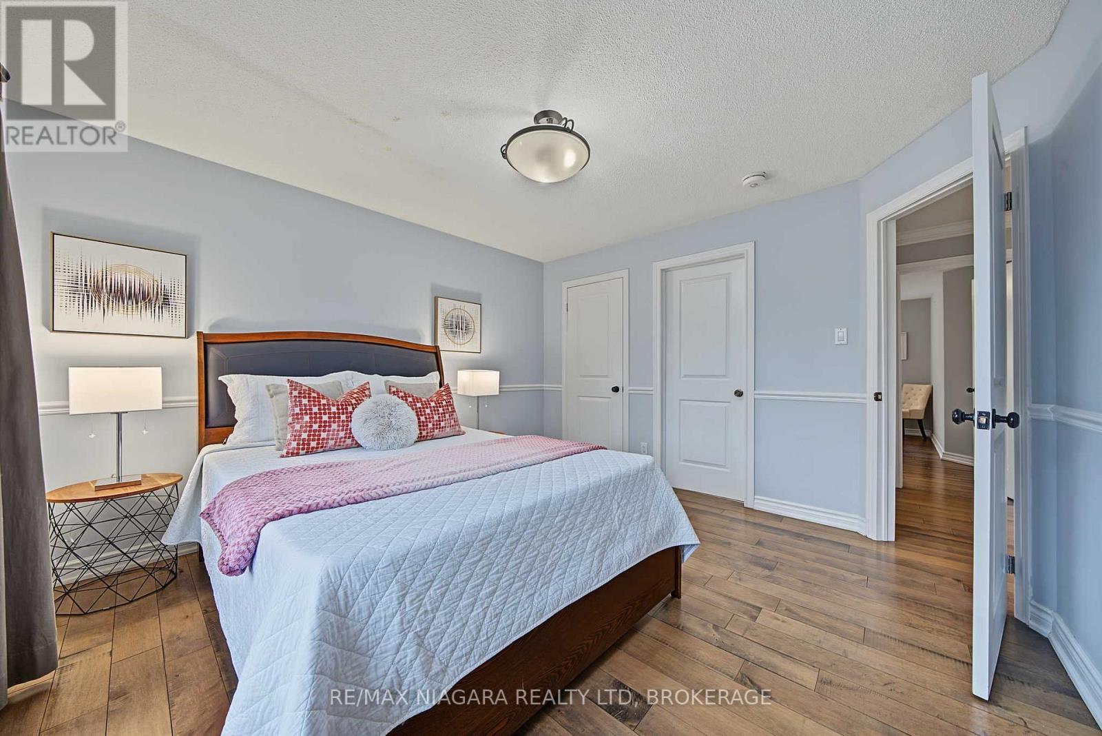 2 Aitken Circle Property Photo 27