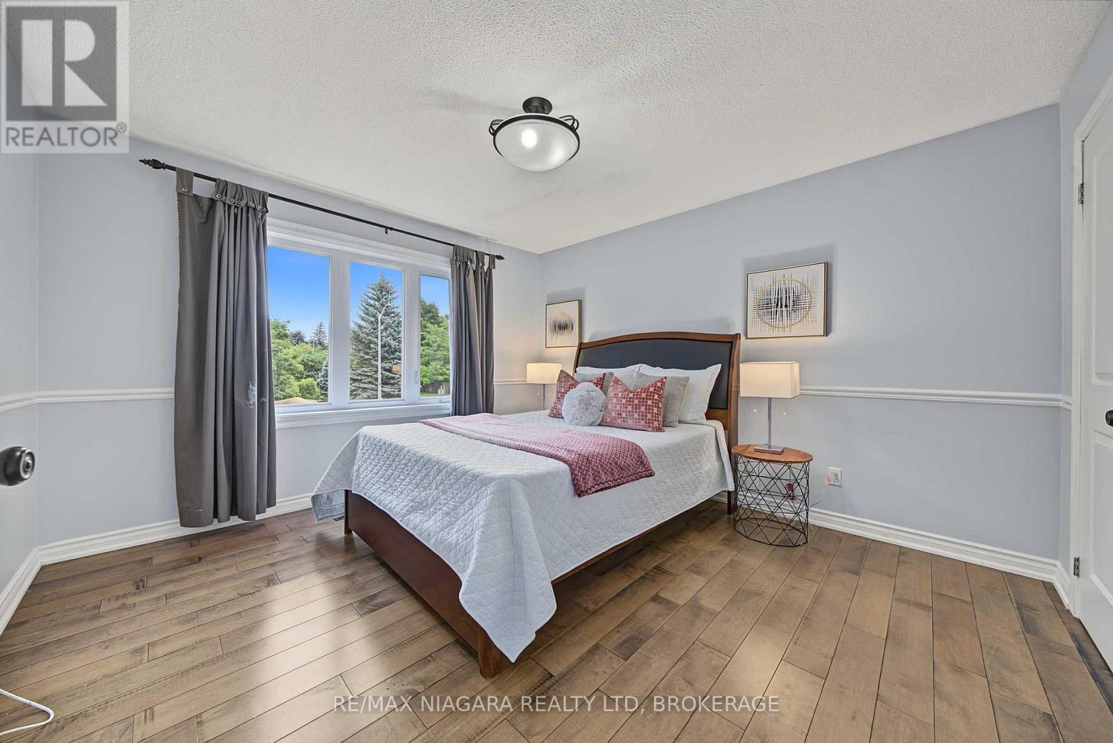 2 Aitken Circle Property Photo 28