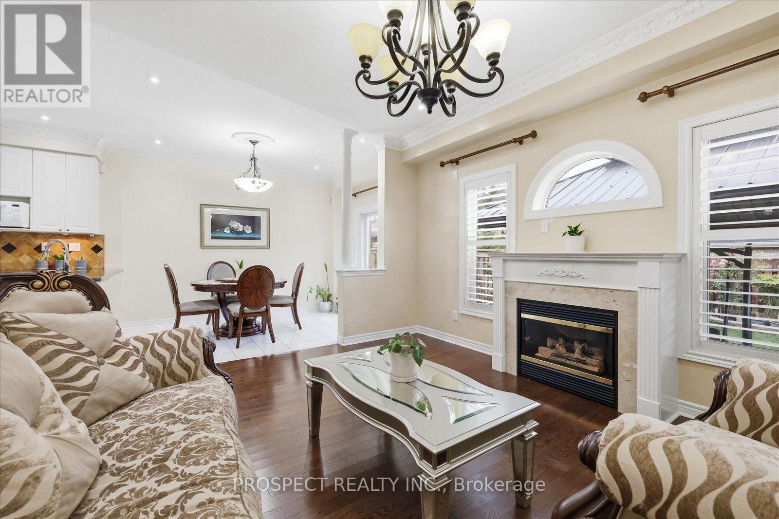 218 Sylwood Crescent Property Photo 10
