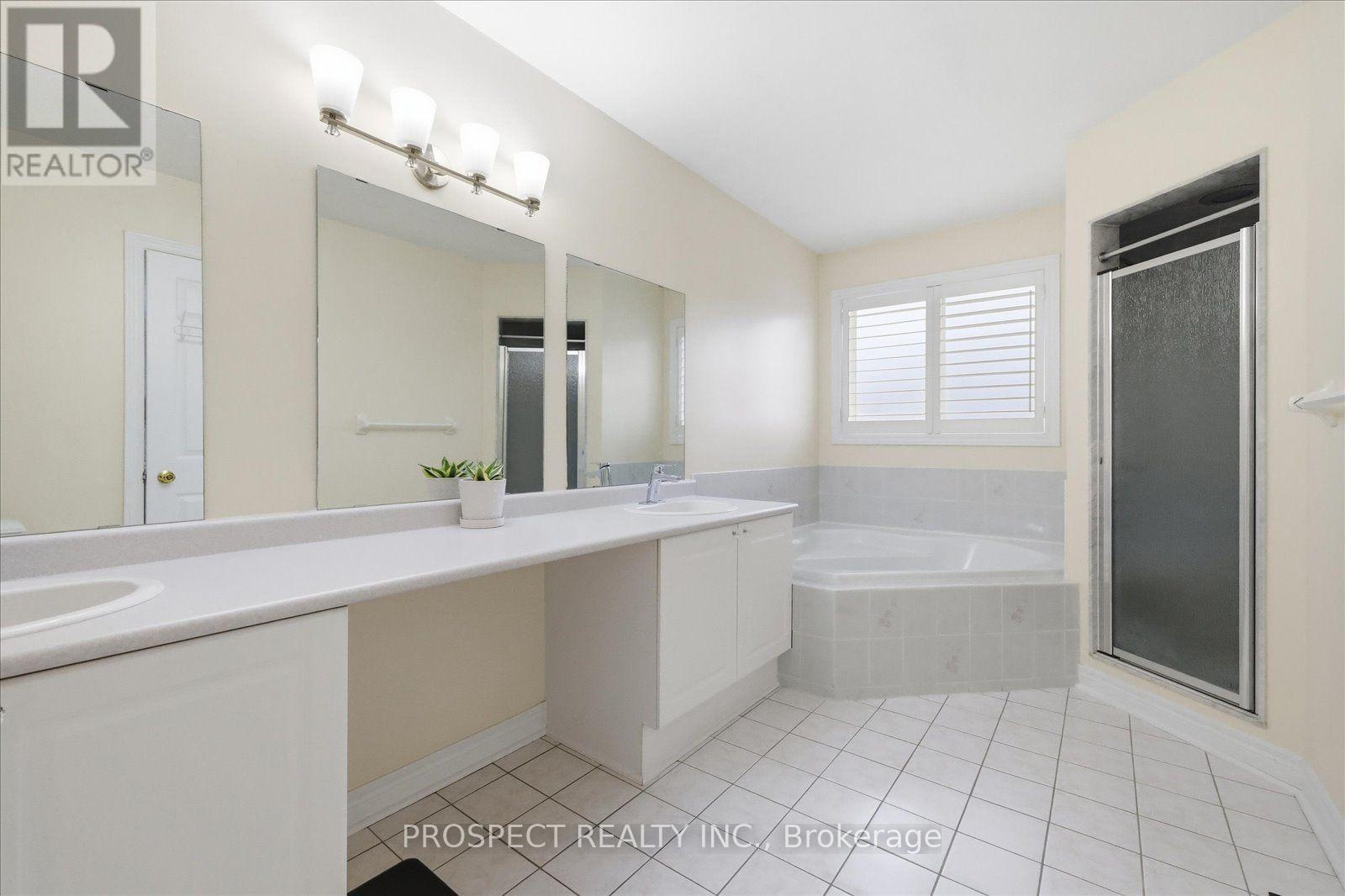 218 Sylwood Crescent Property Photo 19