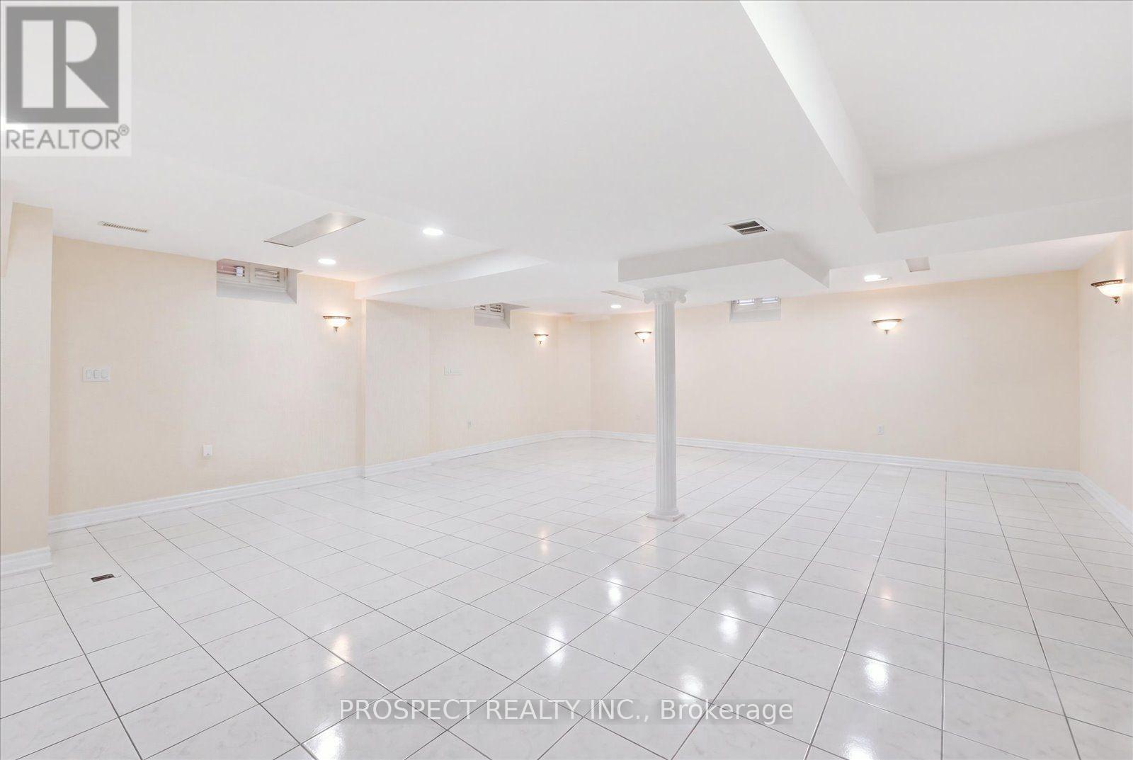 218 Sylwood Crescent Property Photo 21