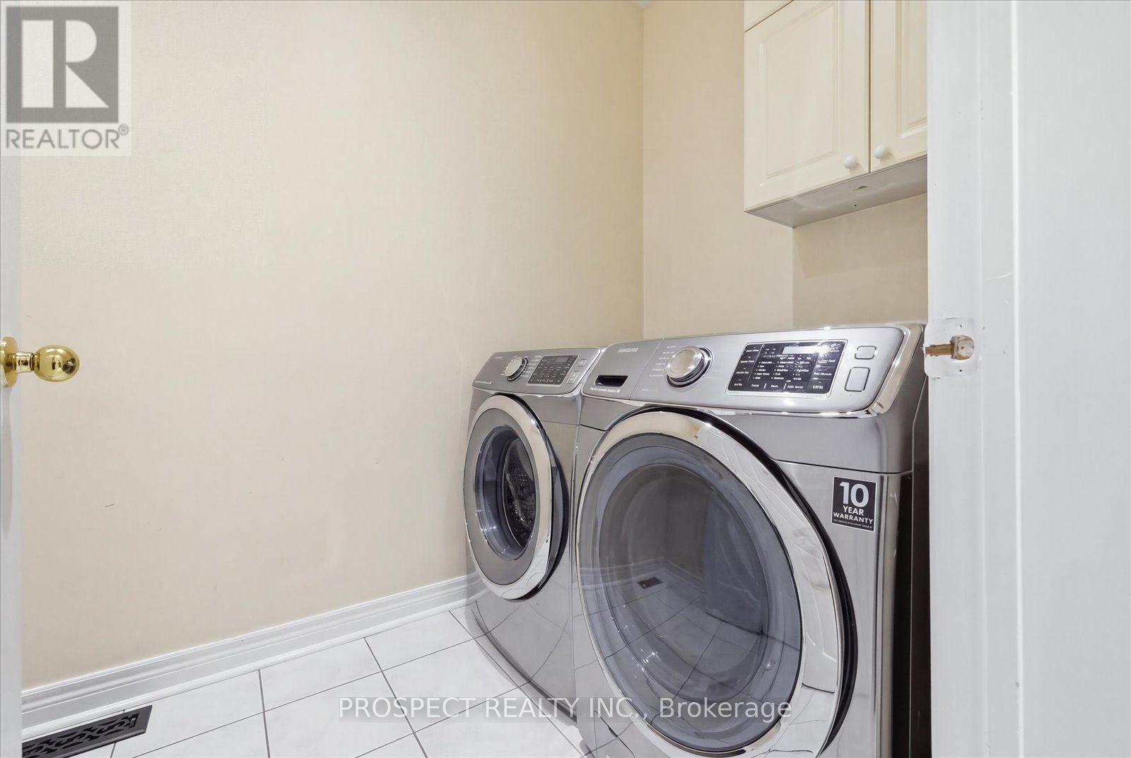 218 Sylwood Crescent Property Photo 24