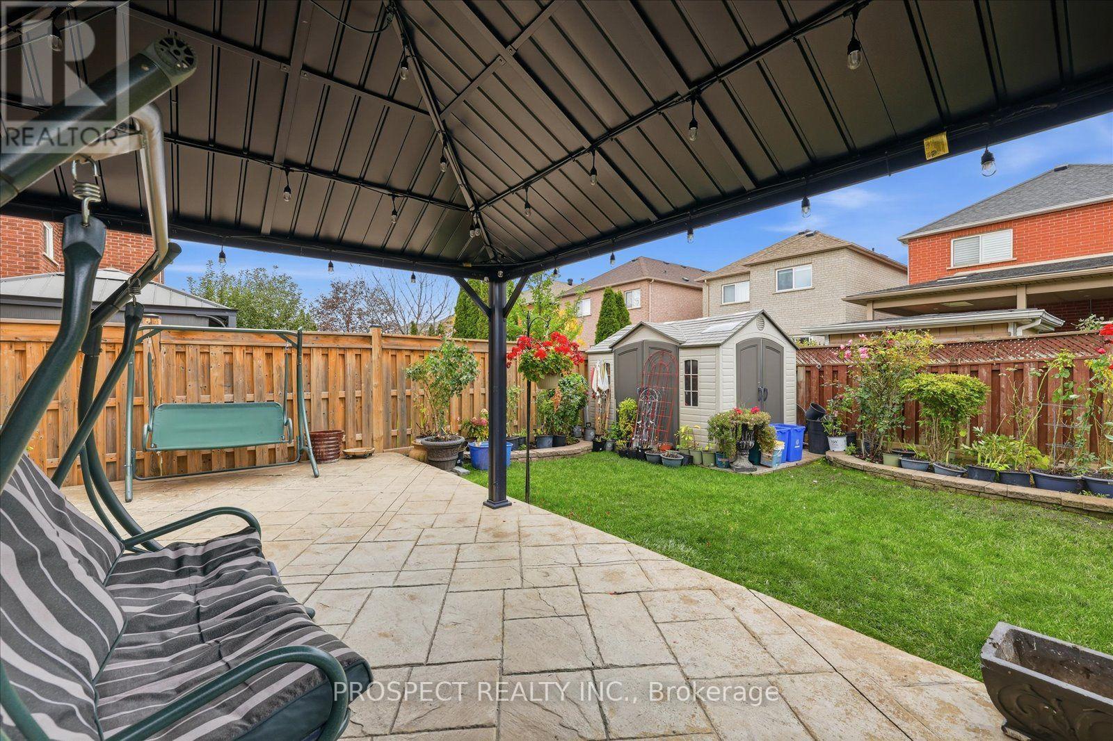 218 Sylwood Crescent Property Photo 26