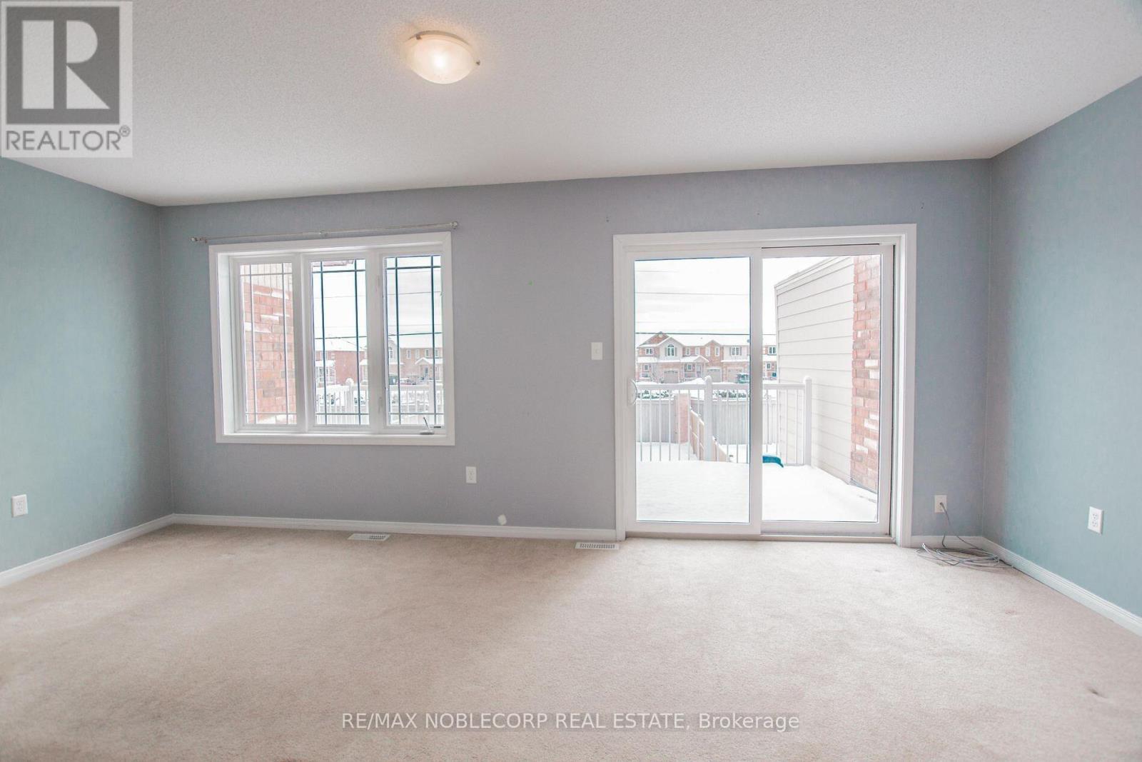 1287 Coleman Crescent Property Photo 12