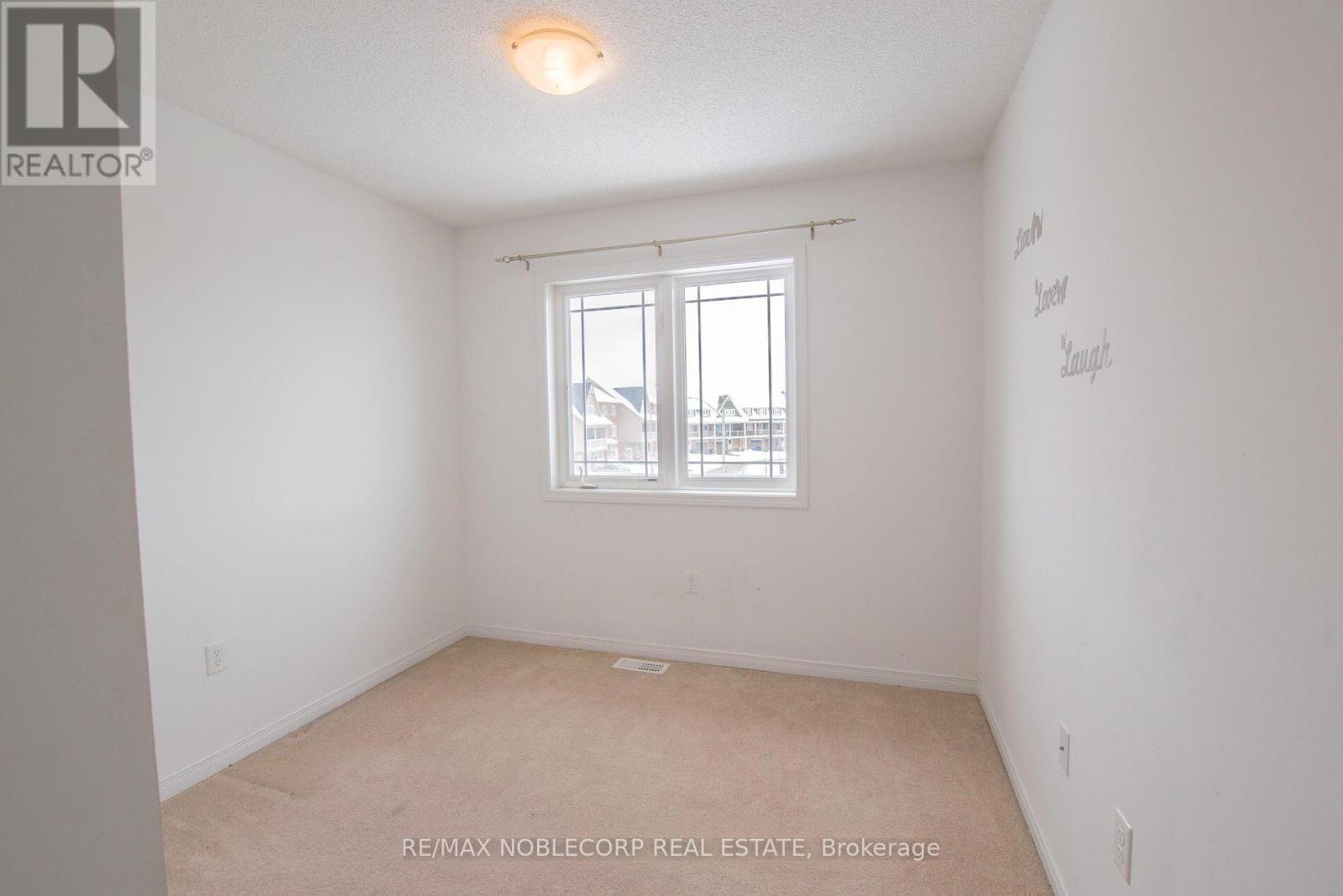 1287 Coleman Crescent Property Photo 14