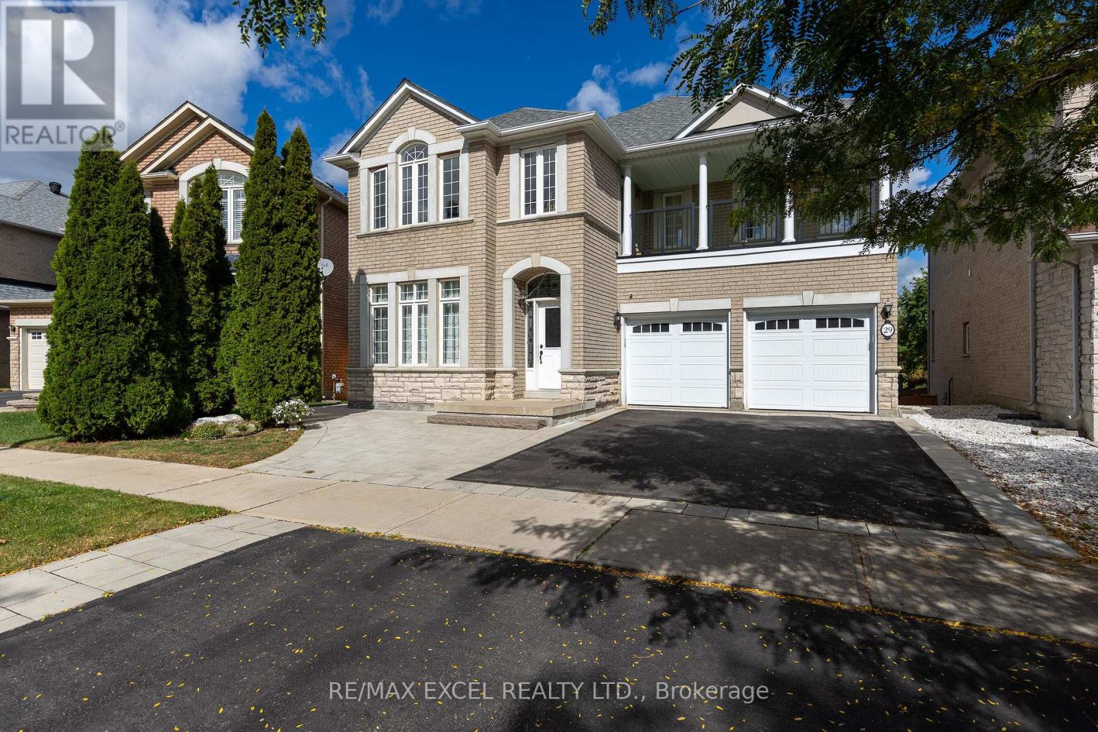 29 Brass Drive N Property Photo 2