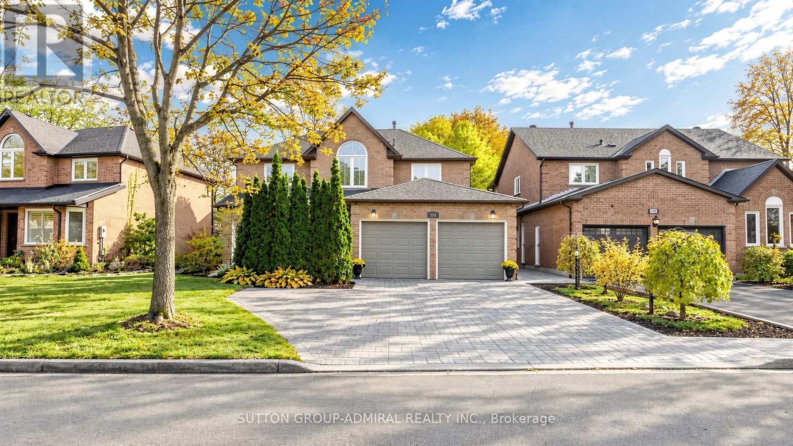 104 Topham Crescent Photo de la propriété 1
