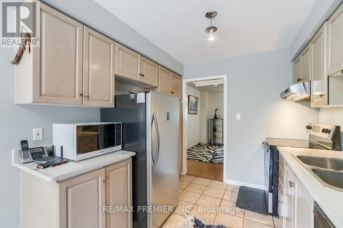 193 Roxbury Street Property Photo 15