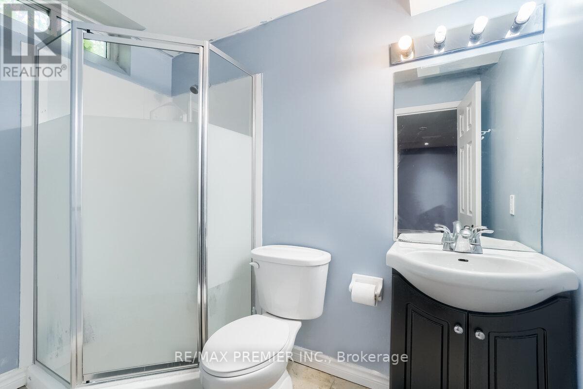193 Roxbury Street Property Photo 34