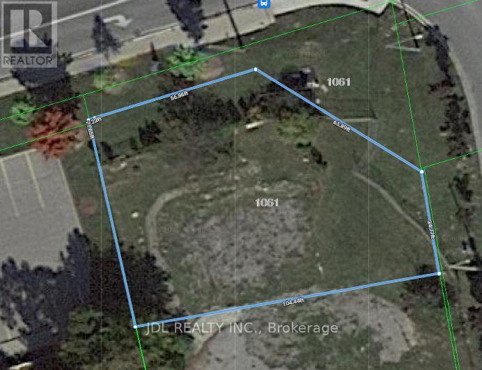 1061 Elgin Mills Road E Property Photo 10