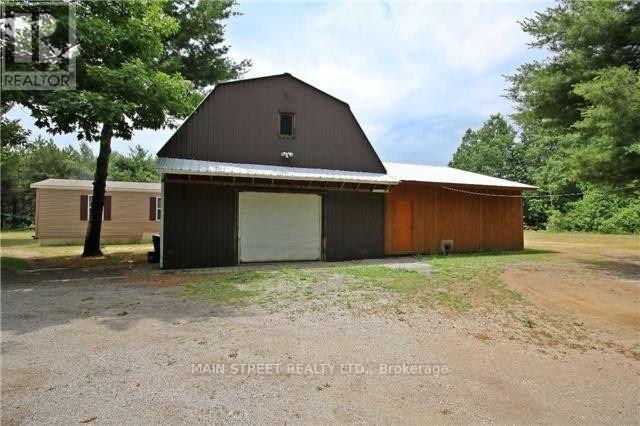 2947 Twelfth Line Property Photo 10