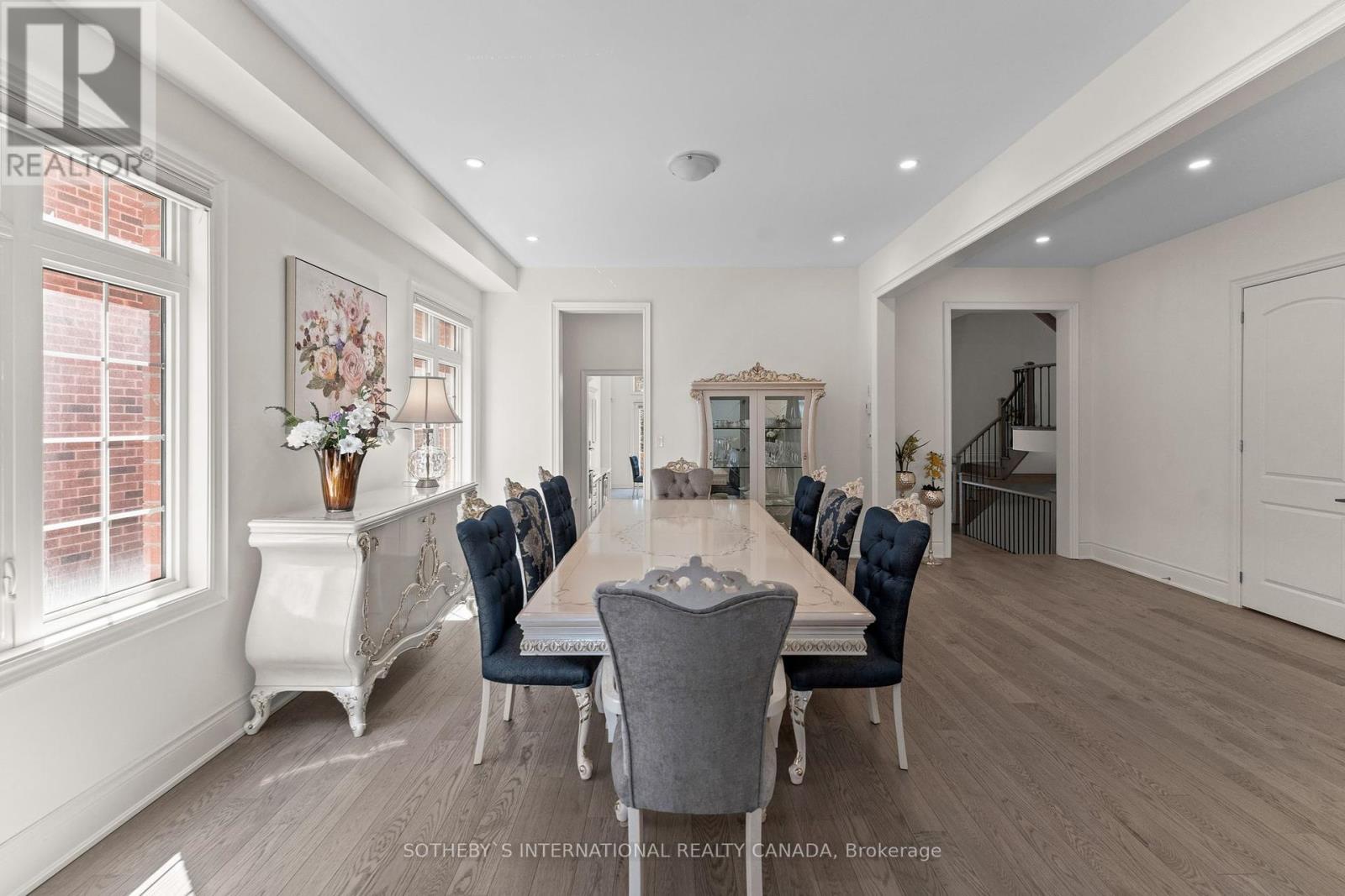 200 Farrell Road Property Photo 6