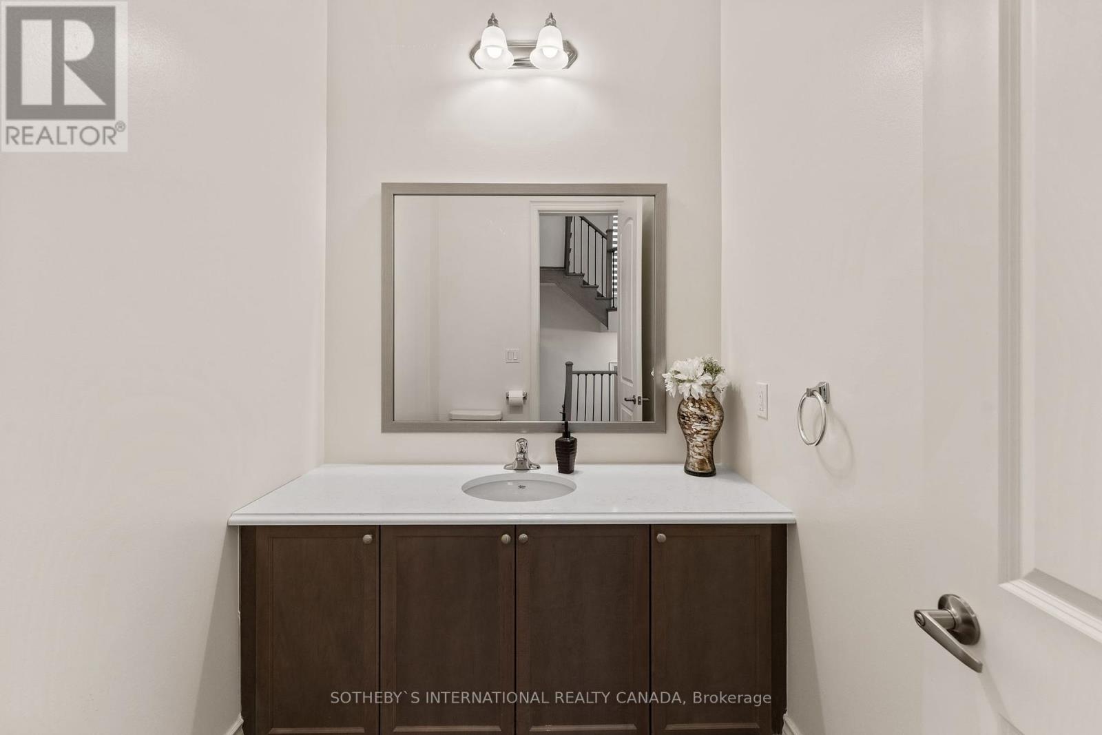 200 Farrell Road Property Photo 9