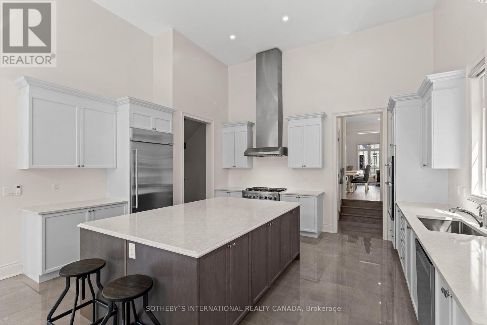 200 Farrell Road Property Photo 11