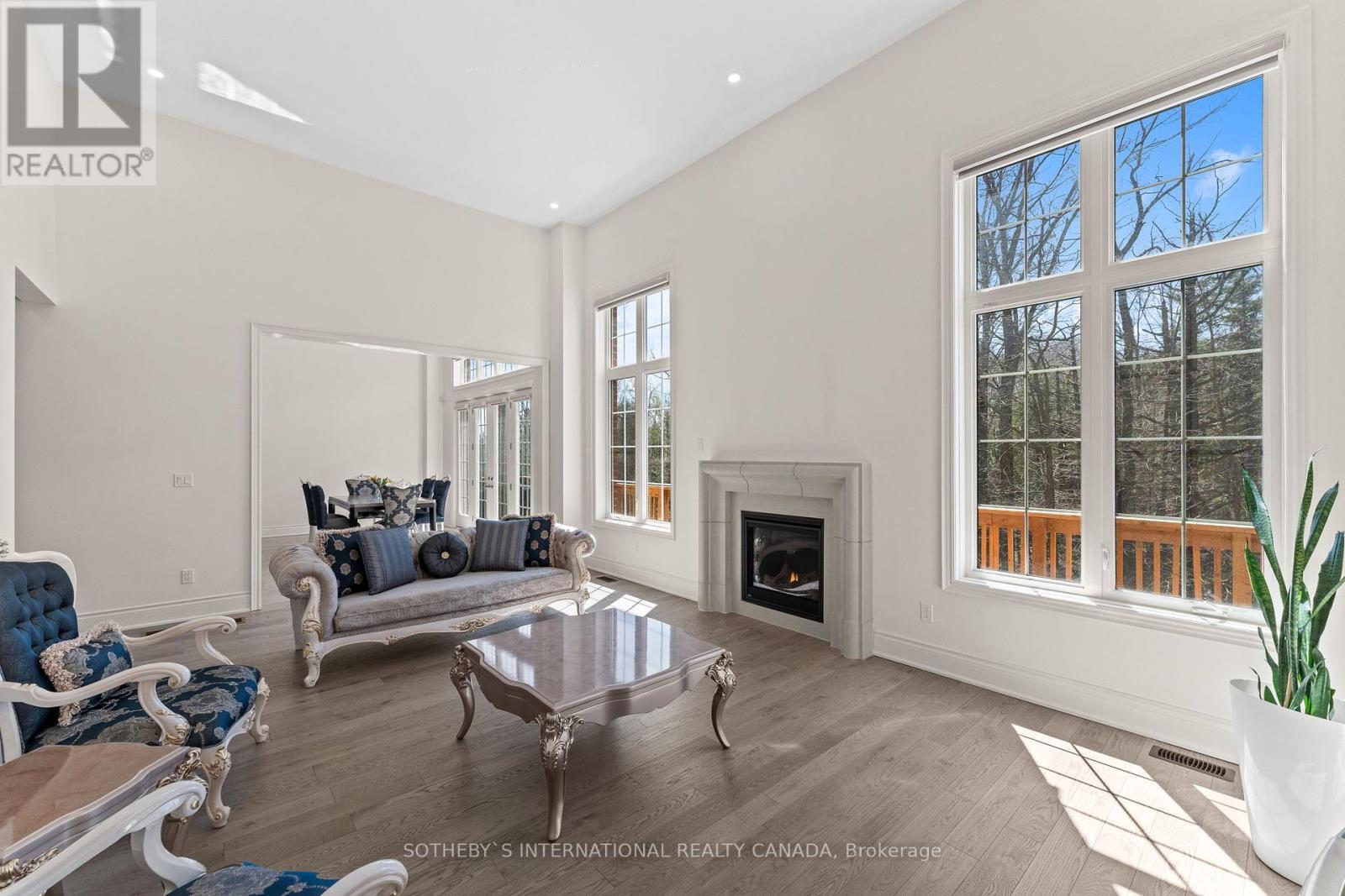 200 Farrell Road Property Photo 15