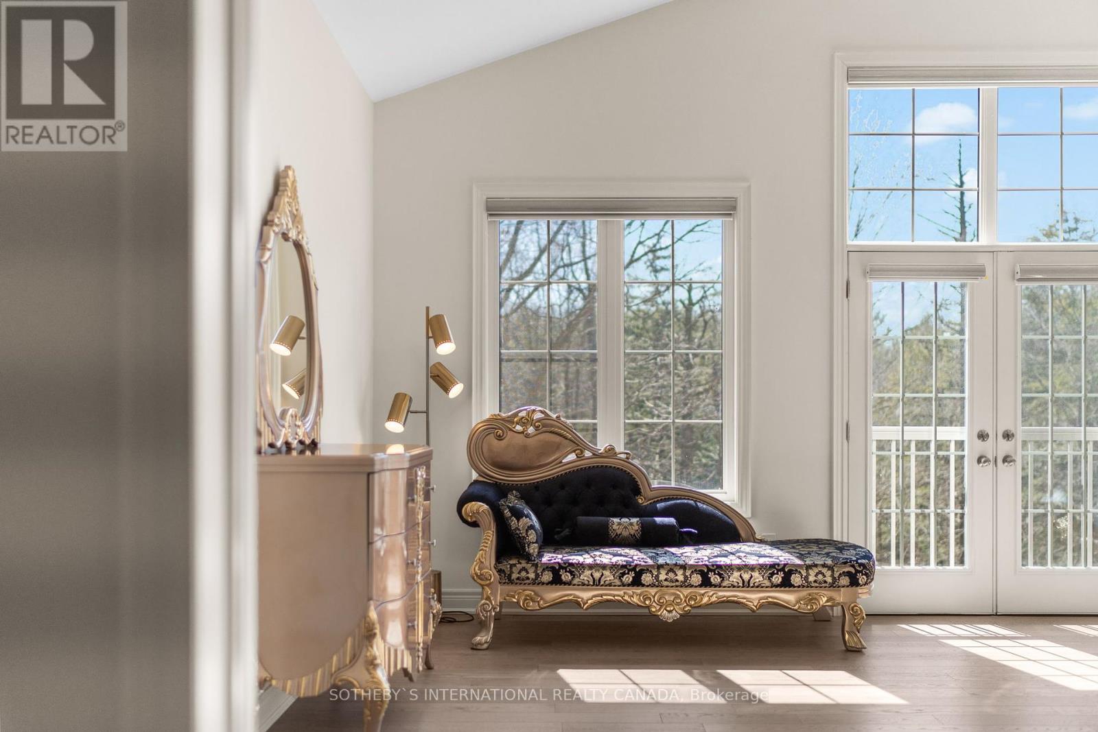 200 Farrell Road Property Photo 18