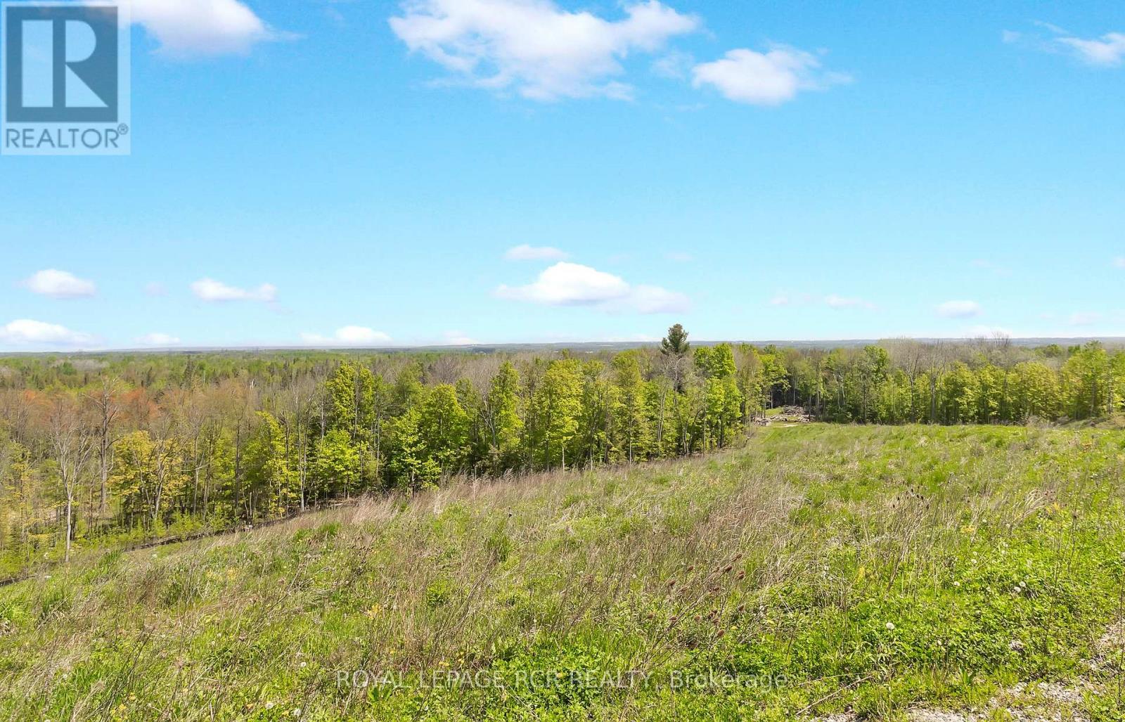 6651 Third Line Property Photo 12