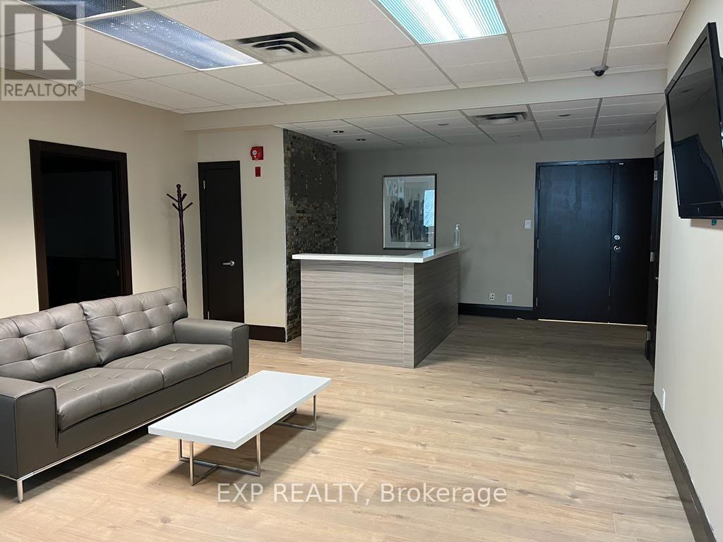 104 - 275 Renfrew Drive Property Photo 2