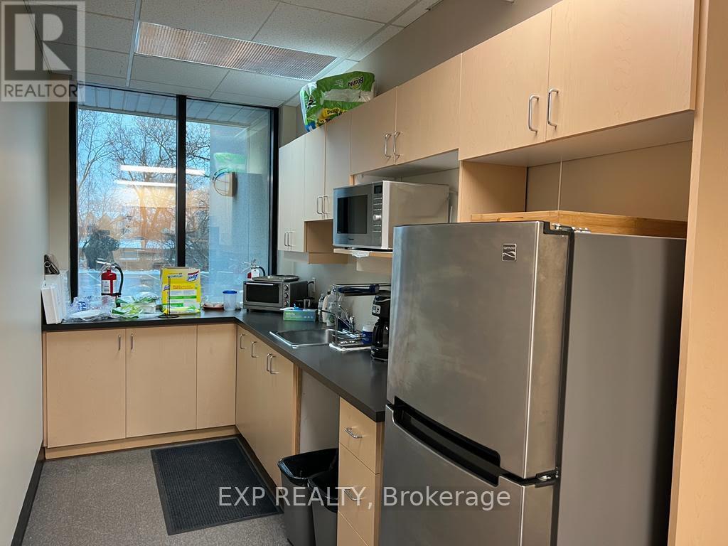 104 - 275 Renfrew Drive Property Photo 3