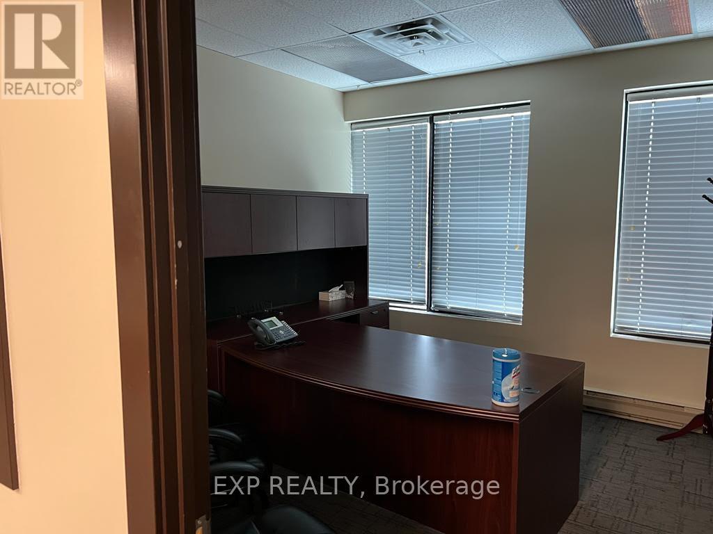 104 - 275 Renfrew Drive Property Photo 11