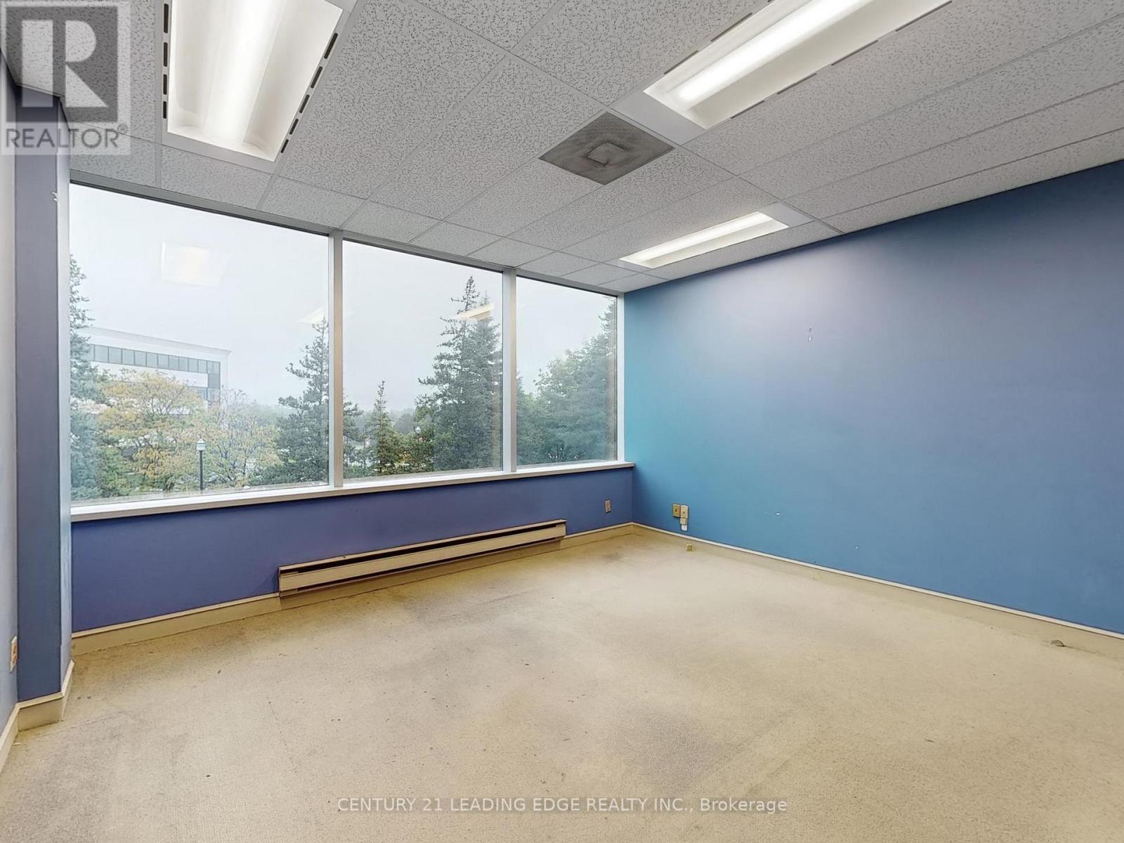 201 - 260 Town Centre Boulevard Property Photo 20