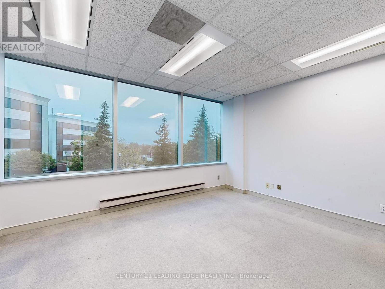 201 - 260 Town Centre Boulevard Property Photo 22