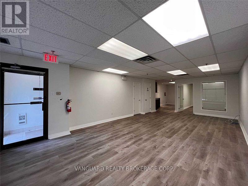 3 - 155 Winges Road Property Photo 2