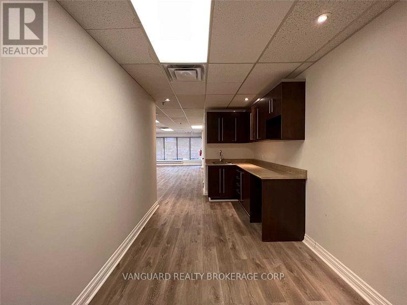 3 - 155 Winges Road Property Photo 5
