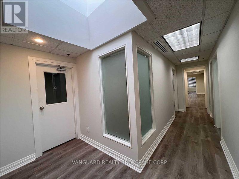 3 - 155 Winges Road Property Photo 9