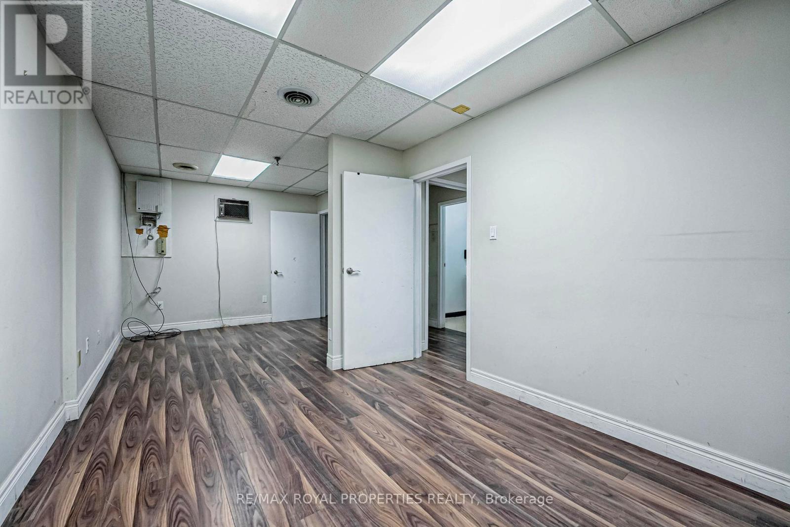 15 - 85 Ferrier Street Property Photo 8