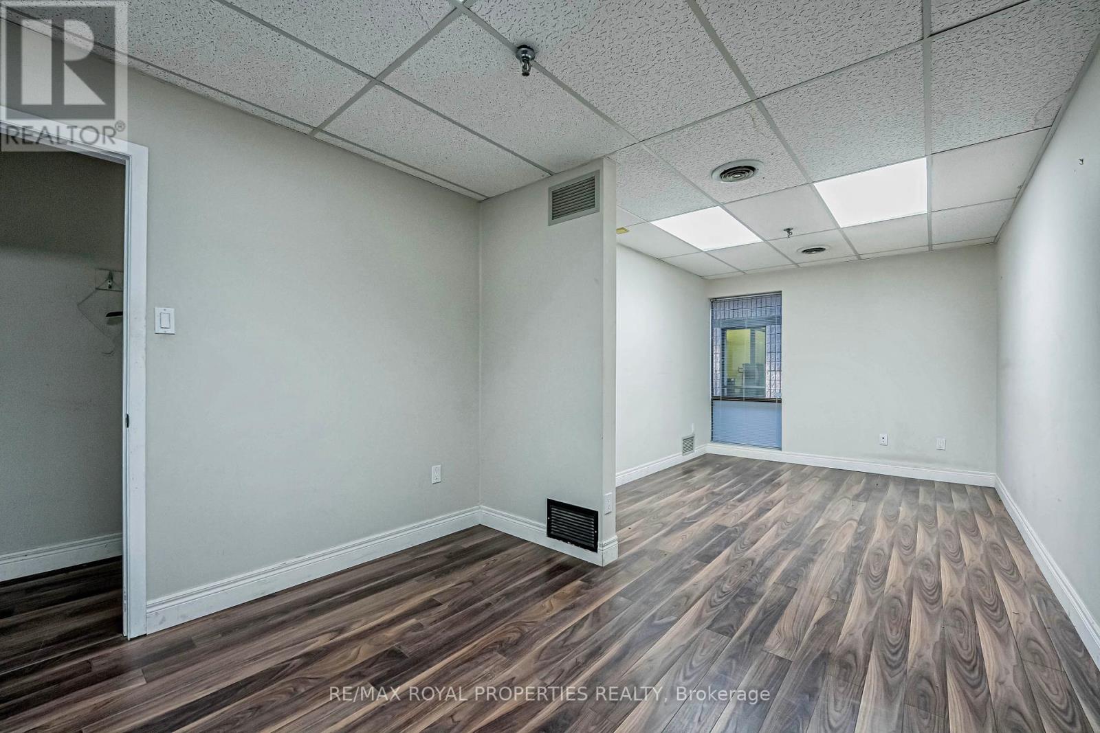 15 - 85 Ferrier Street Property Photo 10