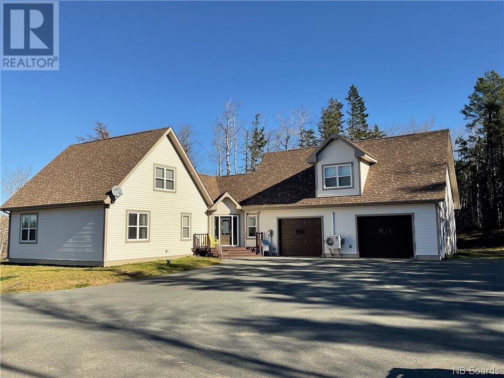 1050 Rivière À La Truite Property Photo 2