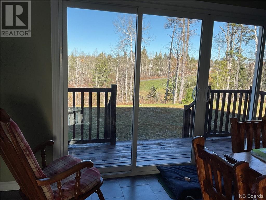 1050 Rivière À La Truite Property Photo 3