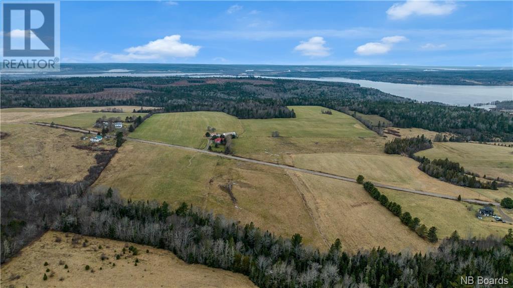 689 Carpenter Bald Hill Road Property Photo 3