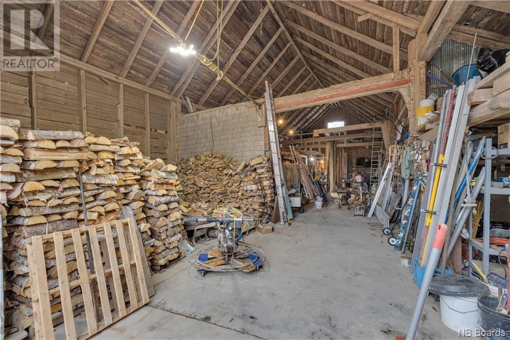 689 Carpenter Bald Hill Road Property Photo 18